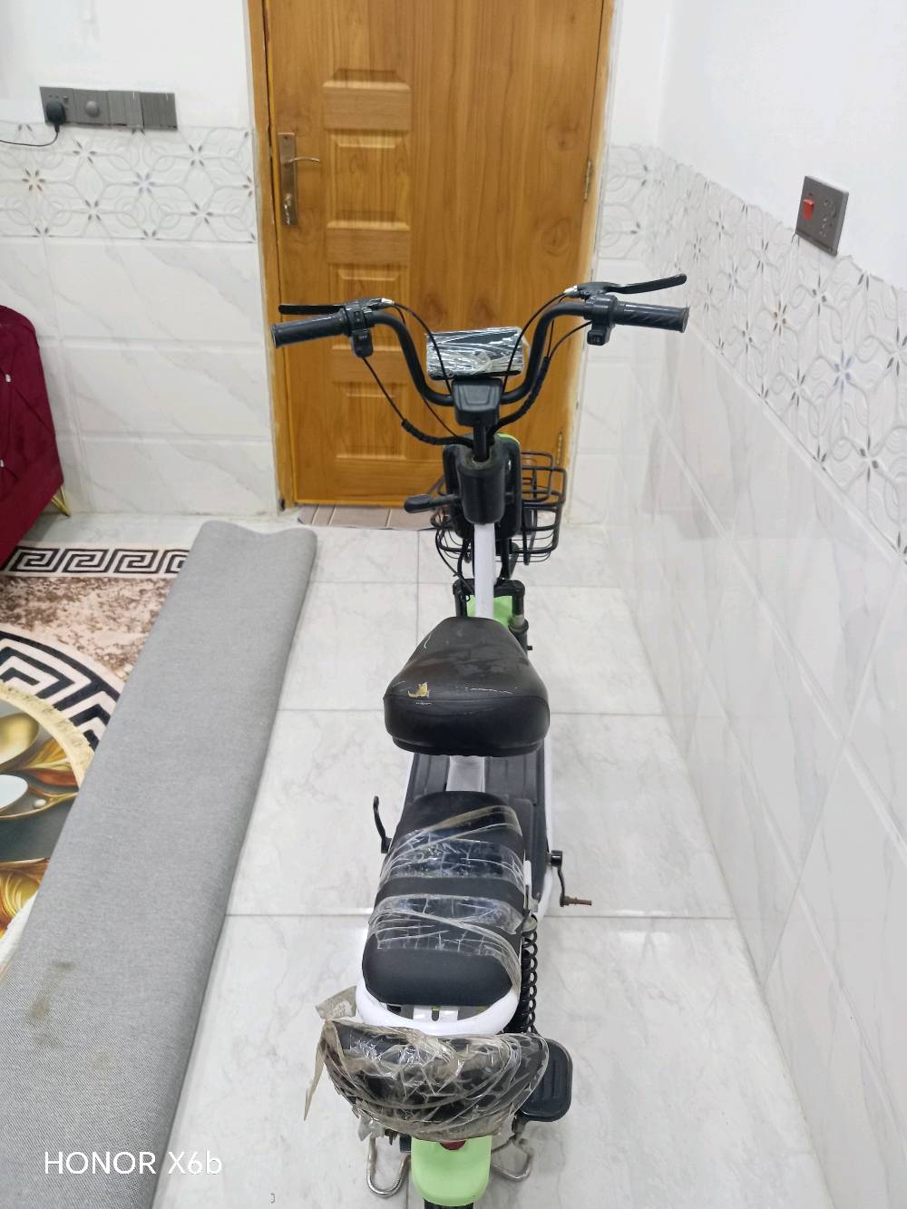 دراجه شحن حجم 14او مراوسه بدراجه بانزين العنوان بغداد شعله 