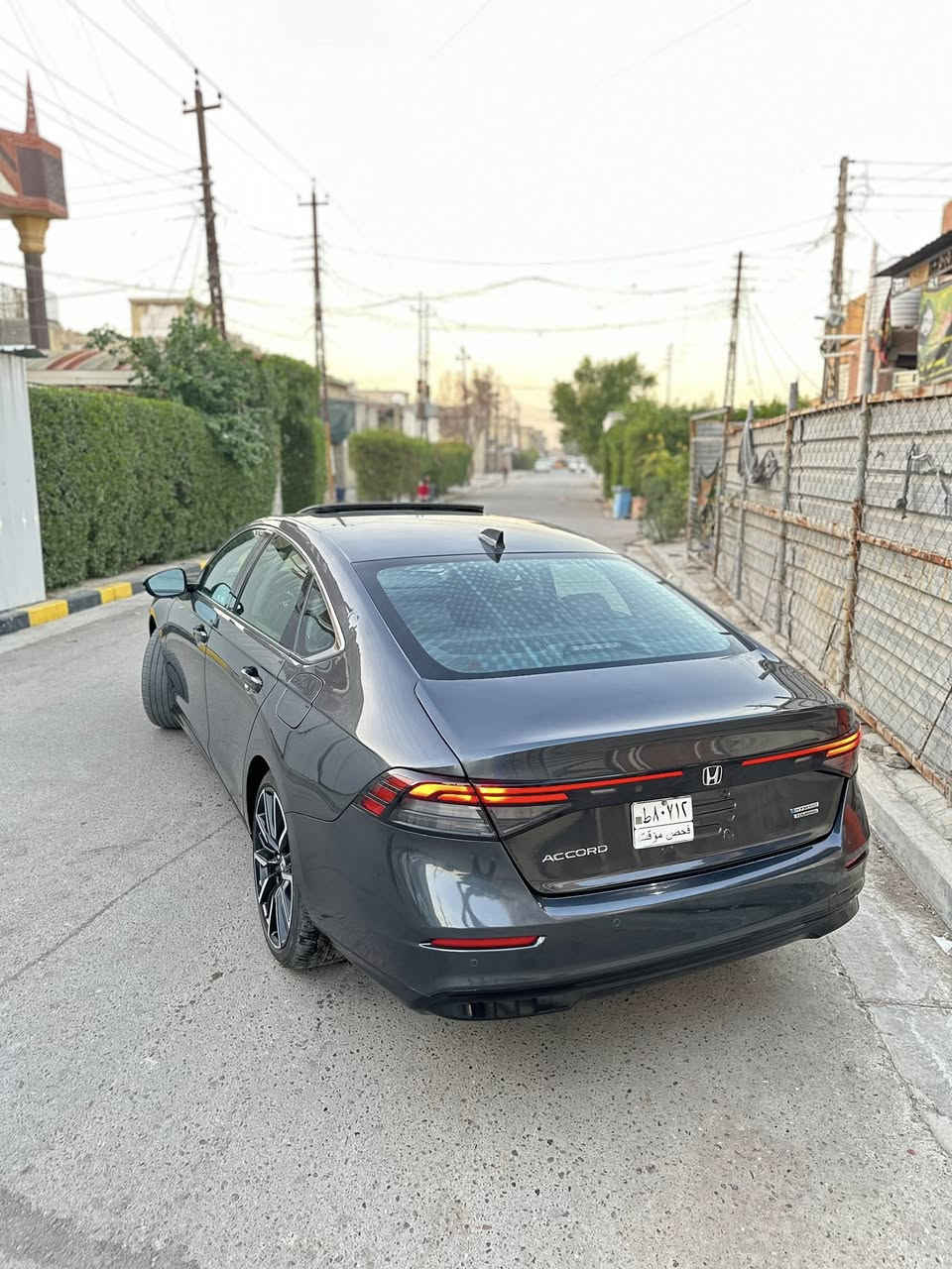 هوندا أكورد 2024 هايبرد وارد امريكي تورنك فول مواصفات تجي اعلى فئة بالأكورد فتحة سقف بصمة تشغيل بصمة ابواب كشنات كهرباء تدفئه تبريد رادارات 360 درجه حساسات خلفي أمامي سستم سماعات BOSEتشغيل عن بعد تبريد قطعتين  وباقي المواصفات... حادثها خلفي قطعتين قبق جنطة ونص الجاملغ الأيسر صبغ فقط بدون دواخل حوض سليم بدون ايرباك ماشيه 10 الاف منفيس بأسمي تترقم مجاني مجاااني جميع المحافضات عارضها 219$ وبيها مجال قليل مكاني بغداد جسر ديالى فقط بيع *********** فقط بيع فقط بيع
