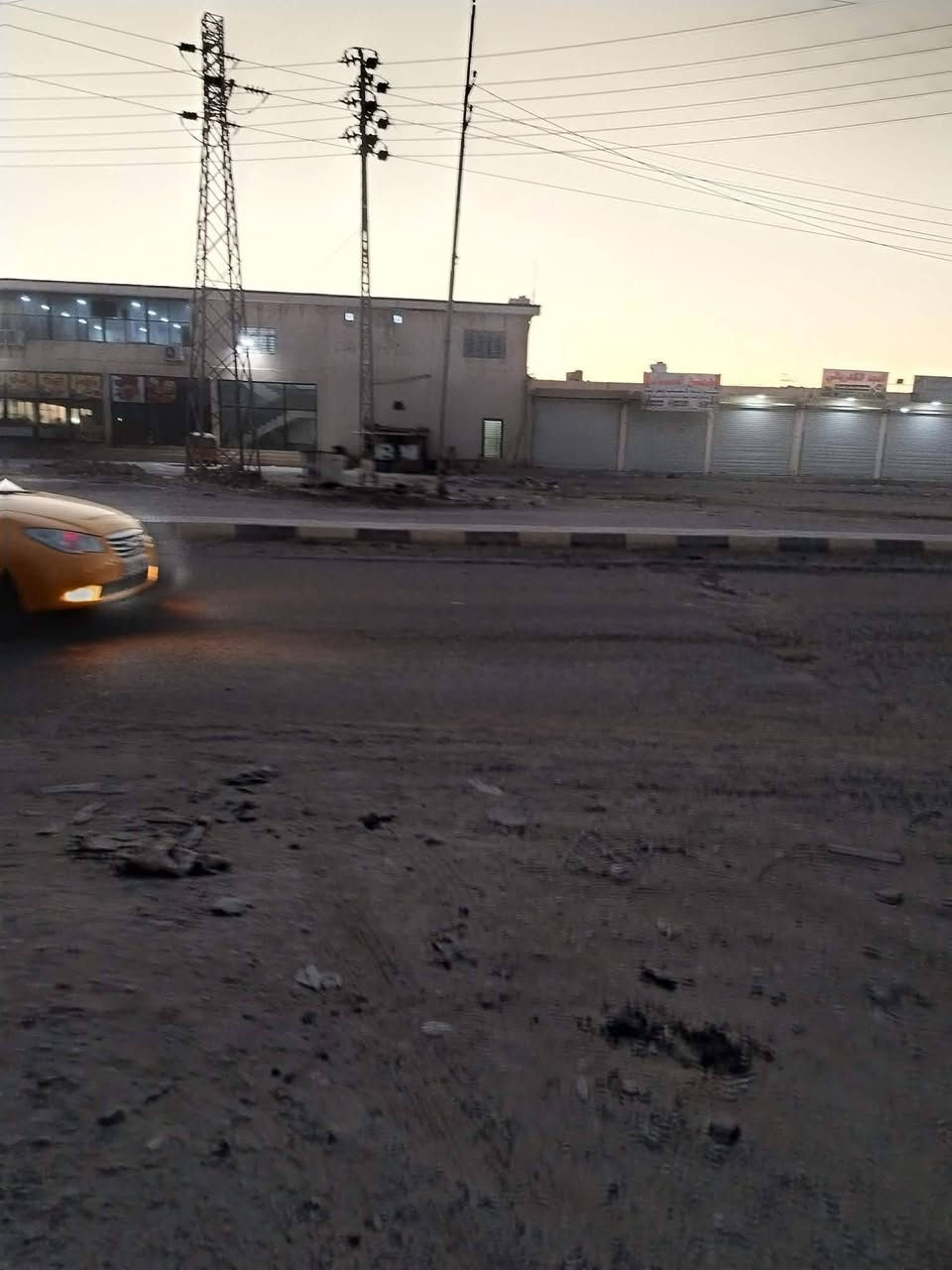 السلام عليكم أرض تجارية مساحه ٦٠٠ متر كلشي تشتغل  محلات او جملون موقعها تجاري مقابل علوه جديده طريق بغداد اصلا غسل سيارات معروف
***********

السلام عليكم أرض تجارية مساحه ٦٠٠ متر كلشي تشتغل  محلات او جملون موقعها تجاري مقابل علوه جديده طريق بغداد اصلا غسل سيارات معروف
