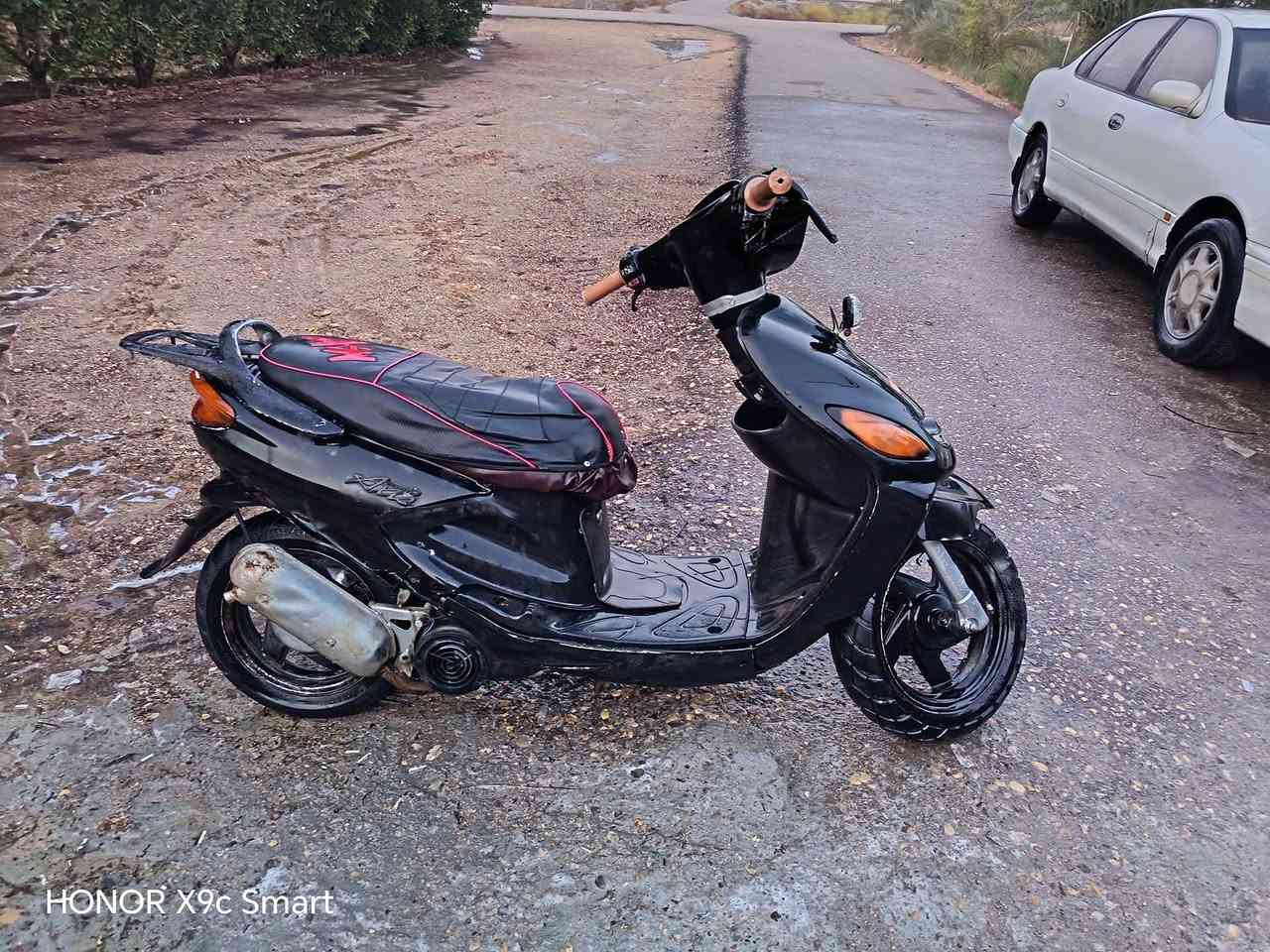 دراجه دولفين للبيع مكاني سماوه تقاطع الوركاء  السعر 150 وبيه مجال ***********
