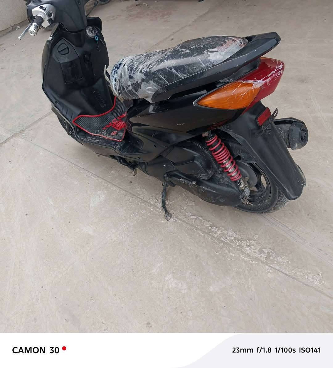 سلام عليكم متاح دراجه سكنس ياباني تشتغل نكره سلف بلديه البيع كفرات ختم صليه السعر 600وبيه مجال تعال خاص ودتلل ***********الستفسار رقم ***********
