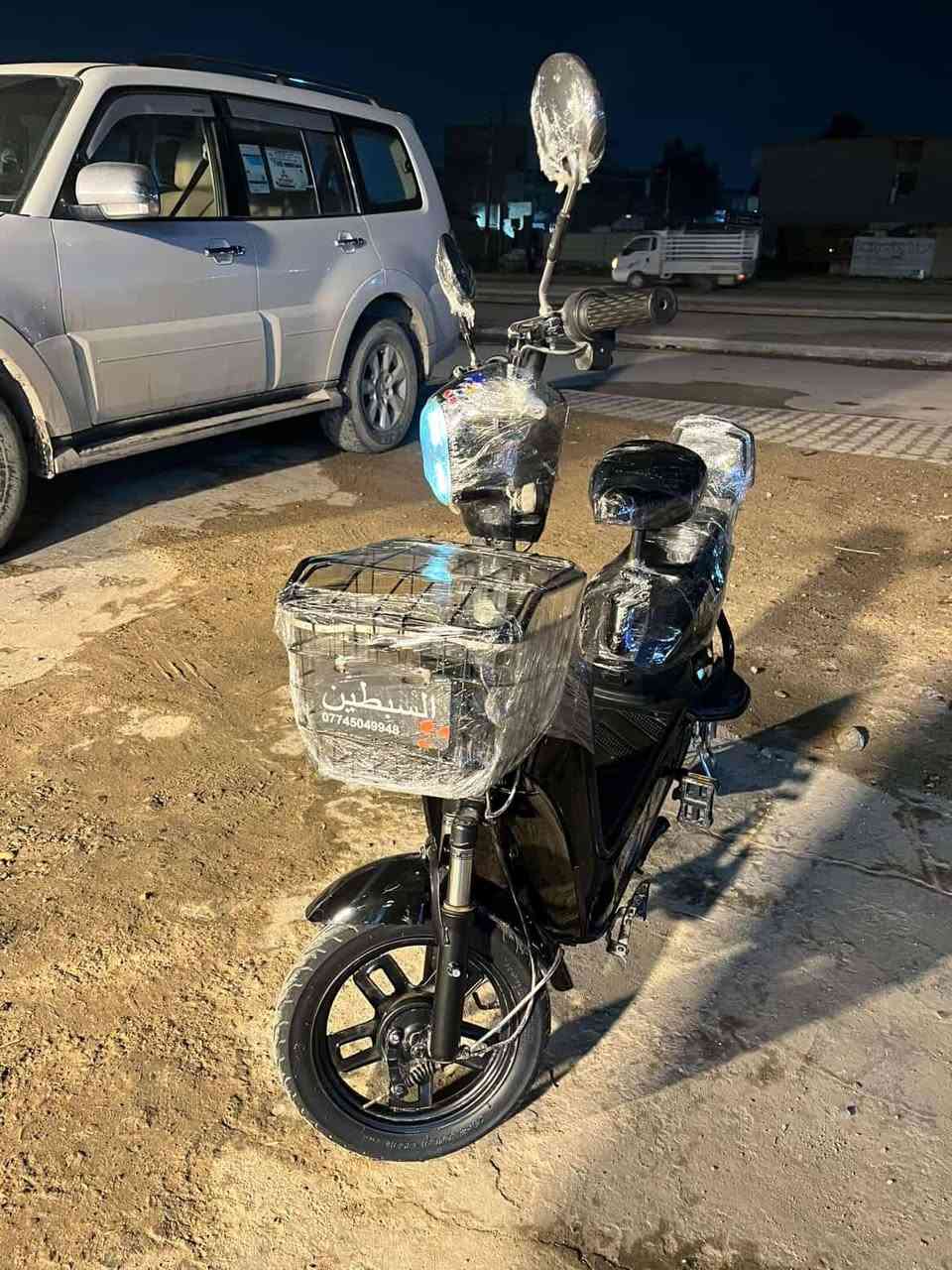 السلام عليكم
دراجه شحن للبيع المكان بغداد مدينه الصدر 
الدراجه نضيفه كلش مامستخدمه هواي
***********
