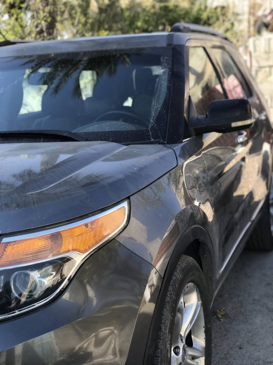 السلام عليكم من رخصه الادمن فورت اكس بلور موديل ٢٠١١ داخل العراق بدون ضرر بعراق بيها صبغ قليل بالباب السايق لتواصل اكثر اتصل وبخدمتك ***********
