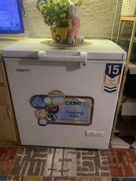 بسم الله الرحمن الرحيم

📌 مجمدة للبيع

مجمدة نظيفة جدًا، تبريدها قوي
حجم مناسب للبيت وتشتغل بدون أي مشاكل
استخدام قليل وحالتها ممتازة

السعر: 175 ألف وبيه مجال بسيط

📞 ماسنجر أو واتساب: ***********
📍 بغداد – حي القاهرة
🚫 ماكو توصيل
