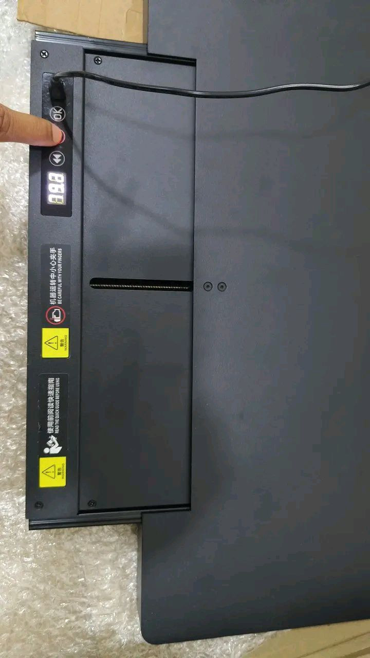 جهاز عارض داتا شو يشتغل لمس
وبي مثل مجره تطلع وتدخل عن طريق اللمس

ما احجيلكم ع وزن والله يمكن10 كيلوو كله حديد 
المهتم وشراي ينطي سعر بي بالمواقع كلش غالي يشهد الله


**إذا كنت صاحب هذا الإعلان وتريد حذفه لأي سبب، رجاءا أرسل رسالة إلى الدعم الفني**