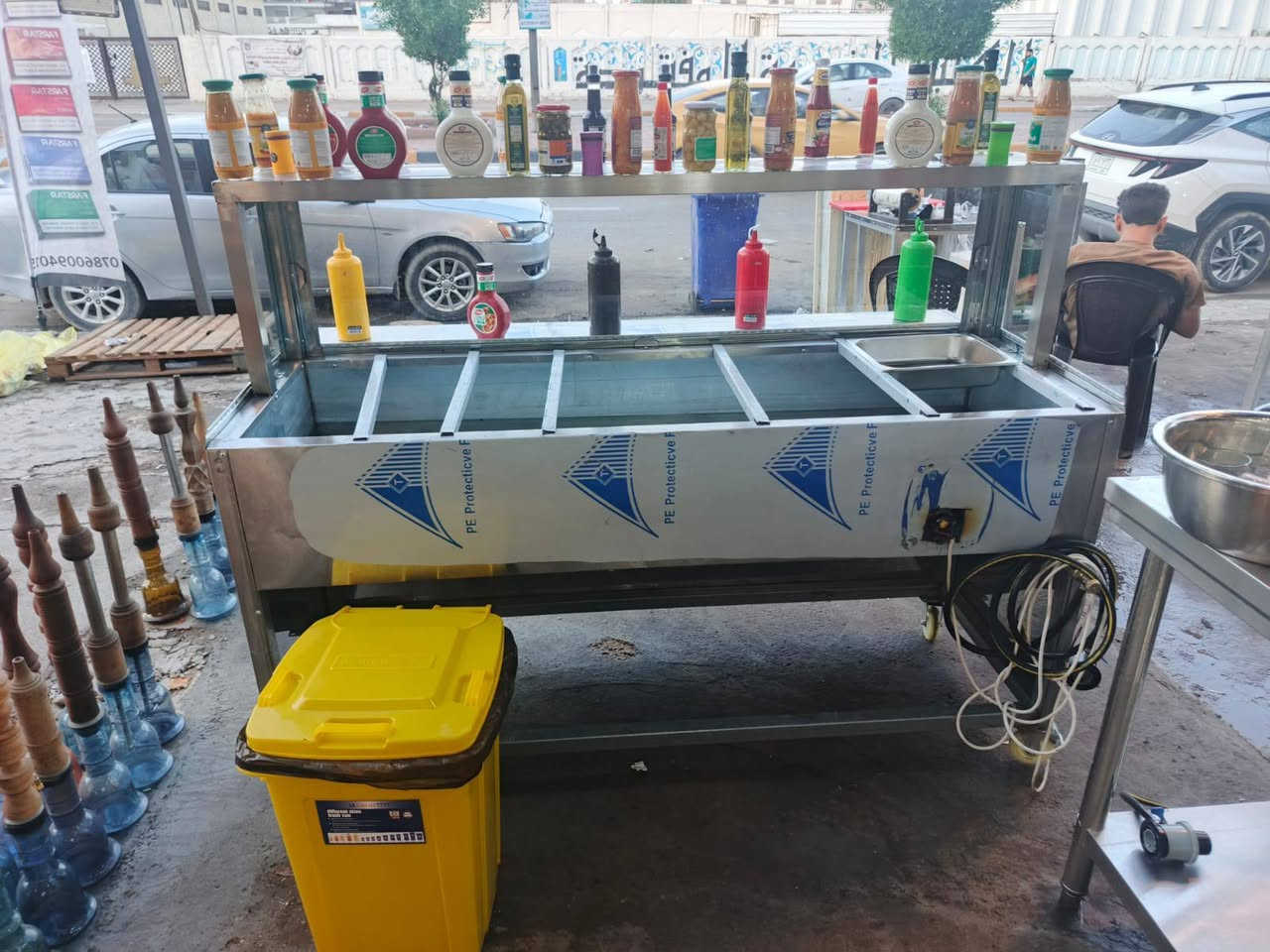 طباخ و عارضة للبيع اخو الجديد للاستفسار التواصل مع هذا الرقم *********** بغداد حي العدل
