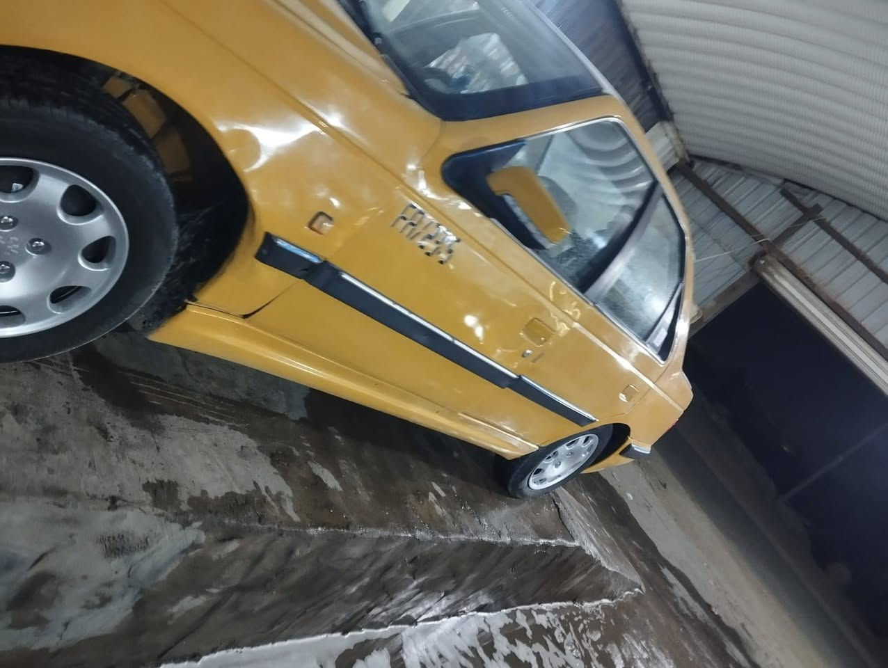 بيجو بارص موديل ١٥سنويه مناه لشهر سادس راعيه يريد مداور كير مكينه جدد حداديه وره وكدام جديده تخم تاير تبريد منظومه كامله كهربائيات كله شغاله غرفته نضيفه مكاني ناصريه مركز سعره ٣٥وبيه مجال للشراي ***********
