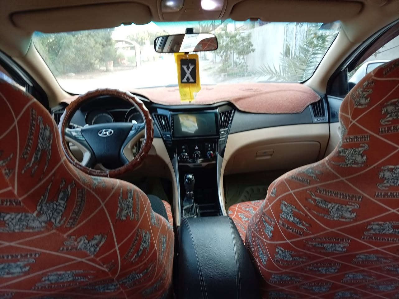 سلام عليكم سوناتا موديل2013 خليجي بسمي تحويل ثاني يوم
محرك2400 دوش كير مكفول  رقم كربلاء  
شاشه لمس قطعتين تبريد تدفئه شغال تخم تاير جديد ويل مراشه 
بيه صبغ 3قطع بنيد و دعاميه و جاملق فقط صبغ بدون دواخل 
مكاني بابل
سعر ب110 وبيه مجال بصيط 
متواجد عل خاص


**إذا كنت صاحب هذا الإعلان وتريد حذفه لأي سبب، رجاءا أرسل رسالة إلى الدعم الفني**