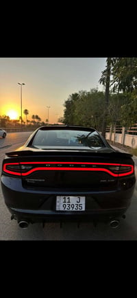 عندي دعاميه خلفيه جارجر sxt اصليه رايده ب 125 هيه ولدفيوزر كامله من كل...