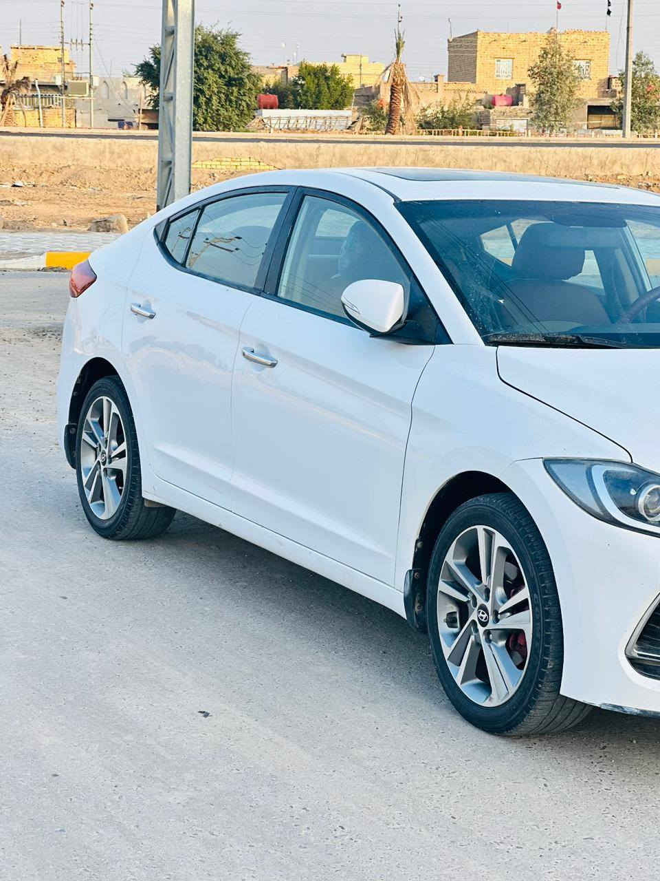 النترا ٢٠١٩ فول مواصفات بصمة
السعر ١٣٧ وبيه مجال 
السونار بالمنشور 
***********
