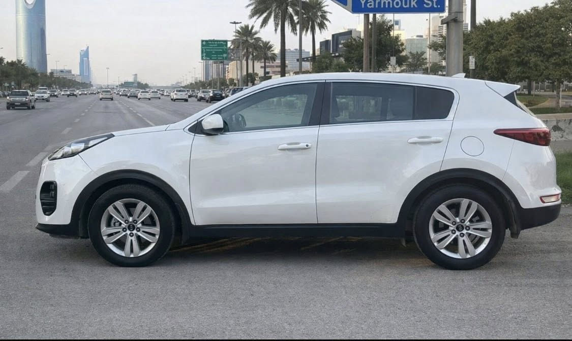 رمضان كريم            السعر 152ورقه 
كيا سبورتج 
مكفوله  بدون صبغ شرط سونر
دعاميه. خلفيه فقط بيه موديل 
ماشيه ٦٥سياره نضيفه جاهزه كل نواحي
رقم بغداد تحويل مباشر 

***********
