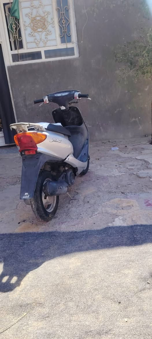 دراجه البيع حلو ونضيفه سلف وهندر اول دكه مفتوحه ولفات فقط مكاني سوق الشيوخ  ٣٥٠ وبيه مجال الشراي


**إذا كنت صاحب هذا الإعلان وتريد حذفه لأي سبب، رجاءا أرسل رسالة إلى الدعم الفني**