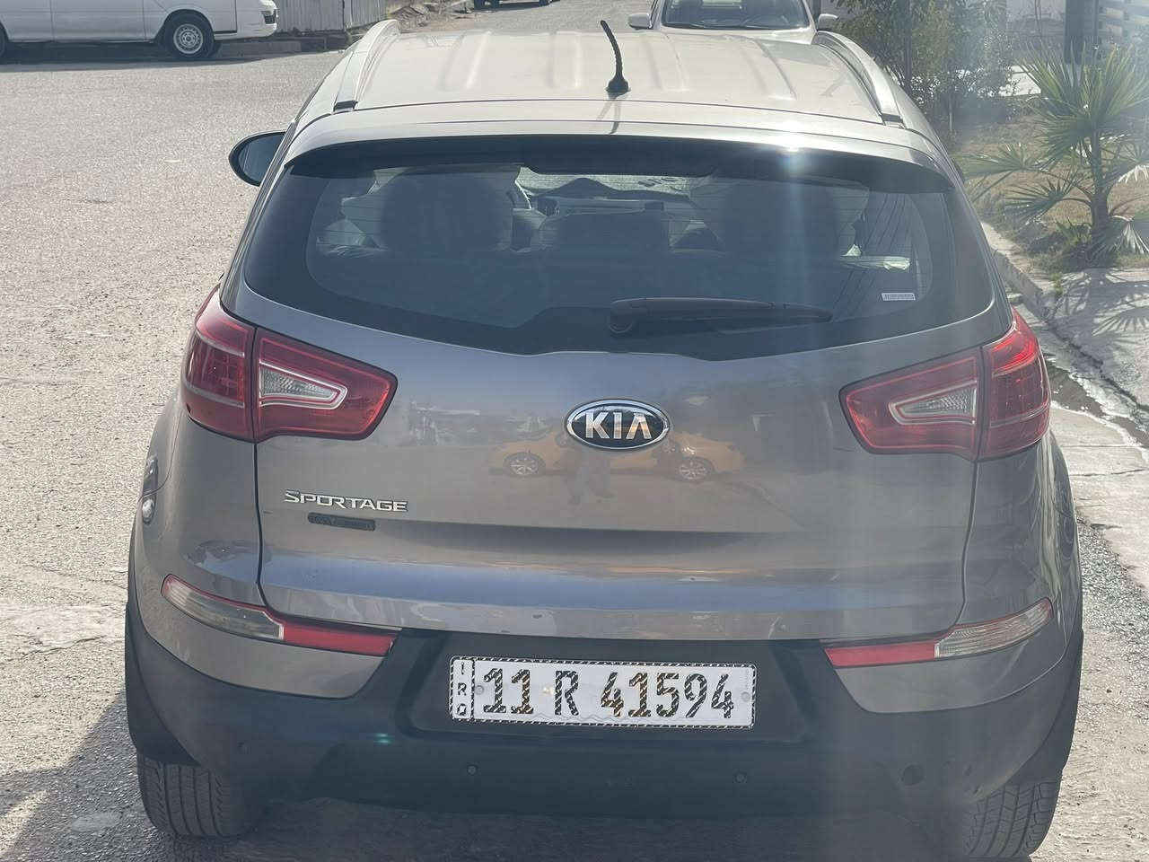 سبورتج خليجي 2013    السياره نص فول مواصفات ويلكب داخل لونين  ابلوجكترات لدات تحكمات شباك نيكل شاشه صغيره كله عل ابلاد صدر امامي خلفي  تخم تاير محرك 2000 دوش بسمي رقم نكليزي ماشيه 98   السياره كلش نضيفه وحلوه  السعر 128 وبيه مجال صبغ بيه اثر جراد بدون اي حادث اني بيدي صبغت جاملغ وبنيد وباب   مكاني شهداء السيديه ***********
