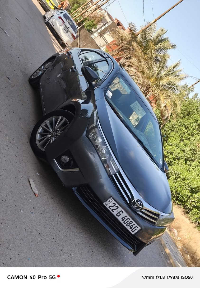سلام عليكم ورحمة الله وبركاته
كورلا موديل 15خليجي فول 
فتحه +بصمه السياره جاهزه من كلشي صدر جديد حجر بيئيه 
بيه طخات ونصبغن للجماليه 
الصور السونار بلمنشور موجوده 
رقم اربيل ثاني يوم تحويل 
السعر 113 وبيه مجال بصيط 
مكان بغداد الكرخ حي العامل 
رقم الهاتف ***********
