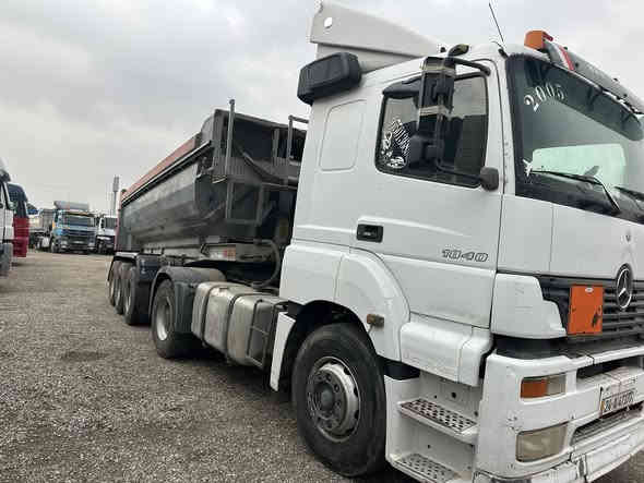 اكسور للبيع 
موديل 2005 
بدون صبغ 
47 طن حمولة 
مكفولة كفالة عامة 
رقم سنوية جديد حصه كاز 
للاستفسار التواصل على الرقم التالي 
***********
***********
العنوان دهوك سميل معرض مايلر
