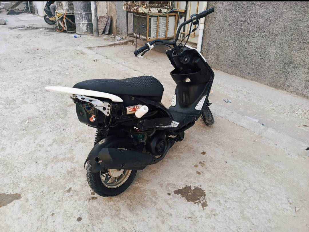 سلام عليكم دراجه ماكس عدله بوشه 55 دراجه خير من الله شلعه ومعدل سلف بأي وقت كابريتر جديد بيت سهم دراجه مابيه إي نقص فقط جوزه سعره 250 وبيه مجال شي بسيط مكاني بغداد قرب طوبجي ***********
