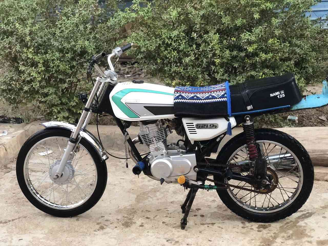 السلام عليكم دراجه لبيع لموديل 24 وراق كاملة مكان ديالى الخالص سعر 475 رقم ***********
