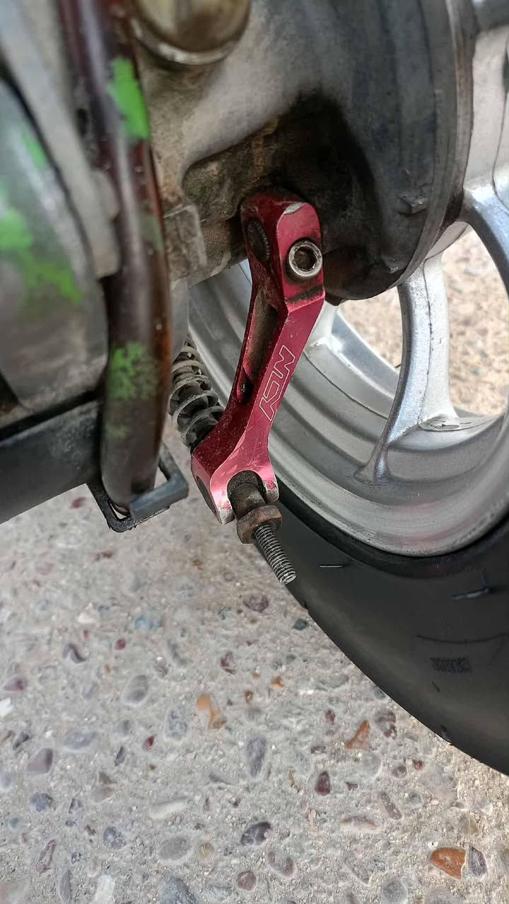 السلام عليكم مكاني كربلاء متواجد فيس واتساب ***********
عدله للبيع فقط كامله ما بيه اي نقص مكينه مكفوله ضفيره بلاديه بيه وياله تجاري الثقيل بيه شيال وقطره كرزيه وكلج امامي دوشي بلادي اصليات ويدات تجاريه وفراك بريك كفرات اصليه فقط كبر المازده تجاري سعر 650 وبيه مجال متوازي على بيعته
