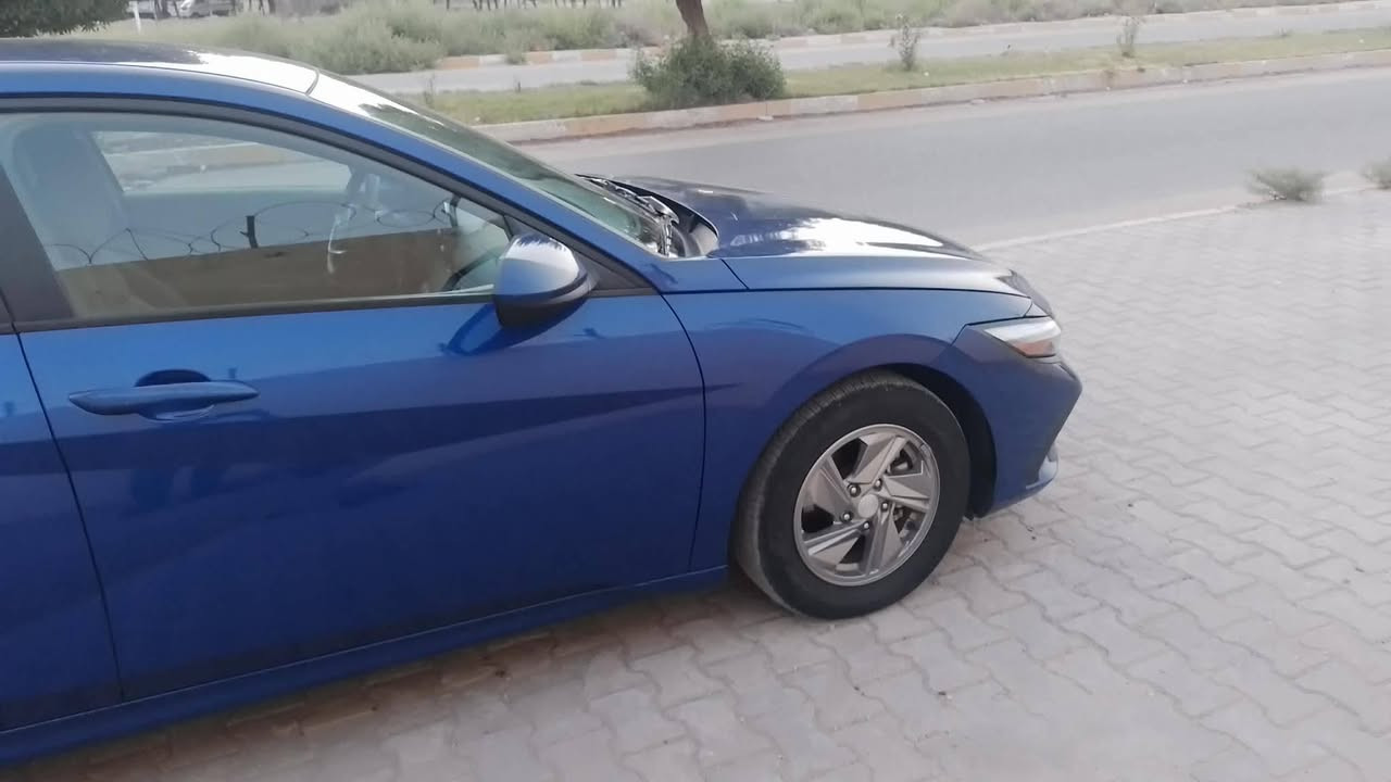 السلام عليكم النترا موديل 24 حادثها قبق جنطه فقط***********
