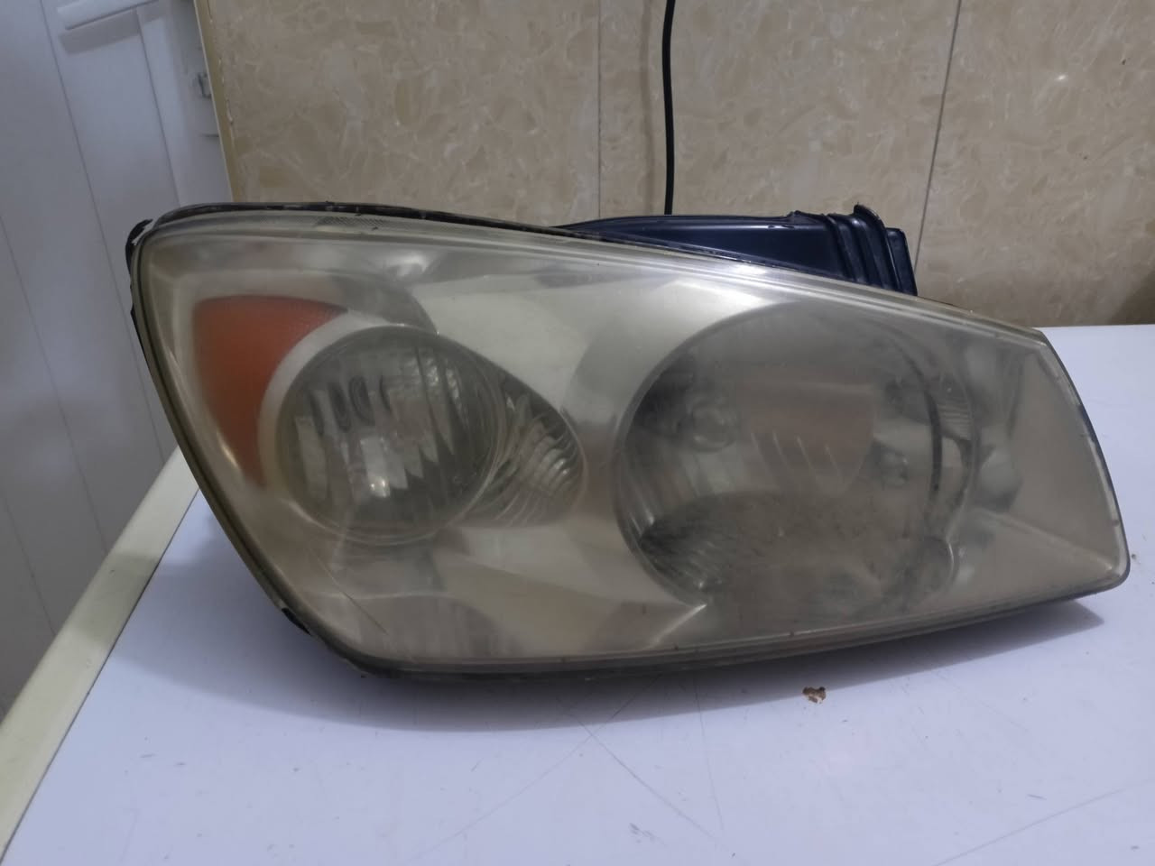 سلام عليكم لايتات سبكترا موديل 6 او 5 للبيع سعرهن 50 الف ***********
