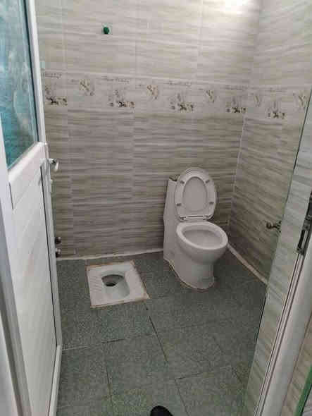 #بيت_للبيع طابو زراعي مشمول بالطابو الصرف المنطقة مرقمة وبيها خدمات نقصها فقط مجاري وتبليط

الموقع بالنجف البراكيه شارع المطار القديم قرب حسينية أم البنين
مساحته ١٥٠ متر طابقين ٣ غرف نوم و صالتين واستقبال ومطبخ و الصحيات ٢ وكراج والسطح مغلف بالايزوكام ومكشوفه عدد ٢
السعر مناسب جداً مال مستعجل ب٤٠ مليون
لتفاصيل اكثر *********** واتساب
او عالماسنجر 👈 زين العابدين الكرعاوي
