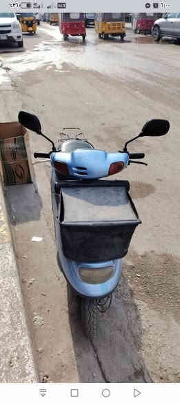 السلام عليكم ورحمة الله وبركاته دراجه ام السله بلاديه نضيفه شغاله كل عطل مابيه للاستفسار مراسلة على الواتساب ***********
