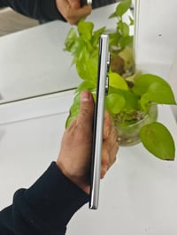 ريلمي GT6 • ٥١٢/رام ١٦ • حالة ٩٩٪/بطارية ١٠٠٪