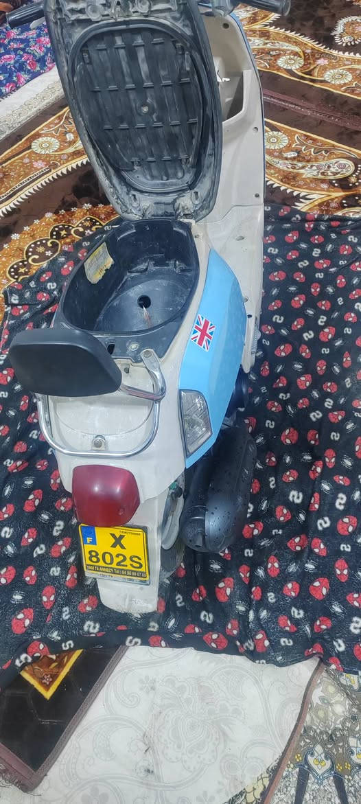 ماكس بوليسي ياباني  سلف هندر كهربايات كاملة ما مفتوحة شرط الفحص بلادية بوسة ٤٩ سعر ٤٥٠
***********
