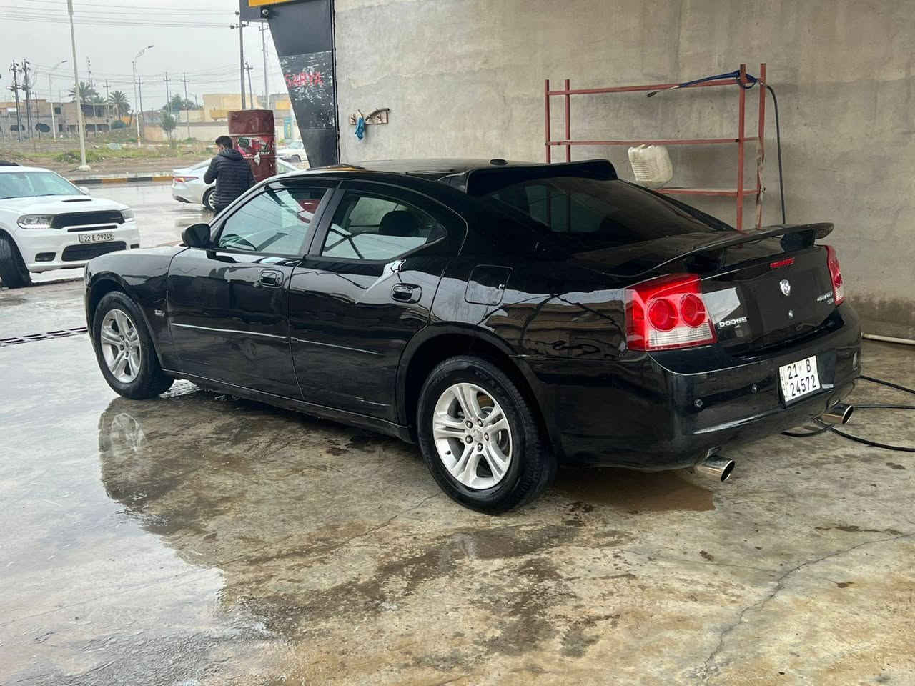 سلام عليكم 
موديل ٢٠١٠ 
صبغ حزام جماليه 
محرك ٣٥٠٠ 
سعر ١٠٣ 
***********
