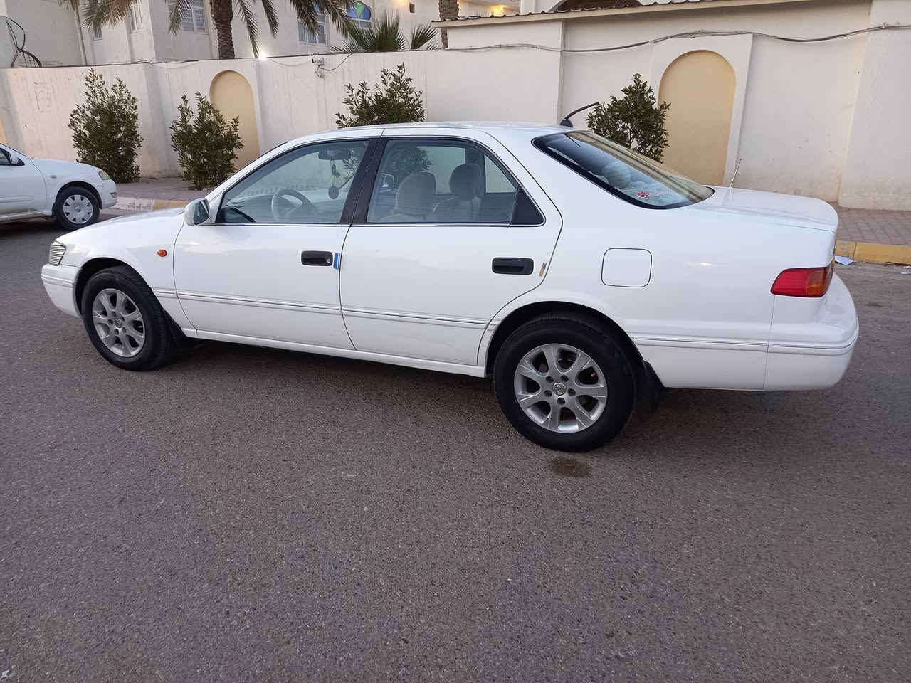 كامري خليجي موديل 2001 سياره مكفوله كفاله  مكينه اربعه سلندر ابو كف  من صبغ ضربه وتبديل بيه بارد حك شبر  كير مكينه تبريد صدر مكفولات تخم تاير سياره جاهزه على خير  رقم سليمانيه تحويل مباشر مكان الانبار الفلوجه السعر 93  وبيه مجال بصيط التصال ***********   ***********
