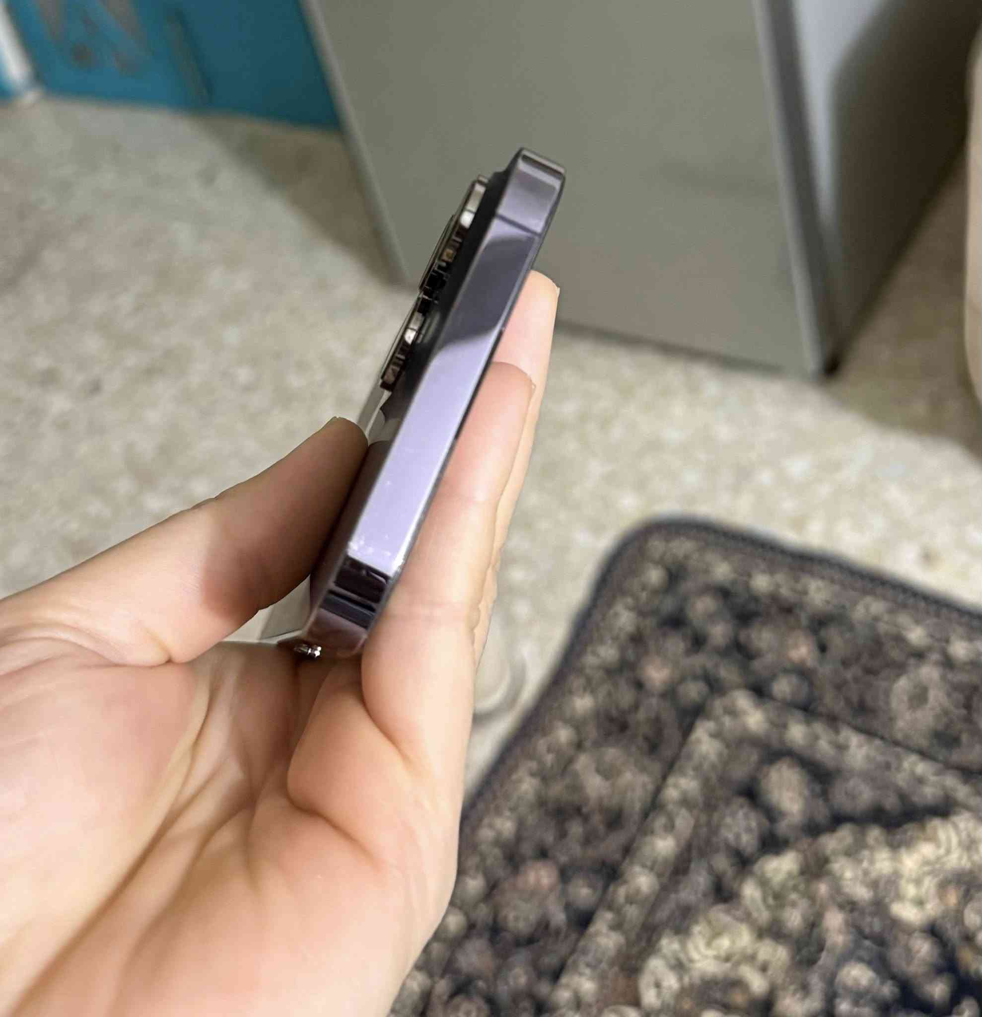 ١٤ برو ماكس ذاكره ١٠٠٠ تيرا
بطاريه ٩٣ جهاز جداً نضيف مكفول 
شريحه الكترونيه 
سعر ٨٥٠
من بغداد ***********
