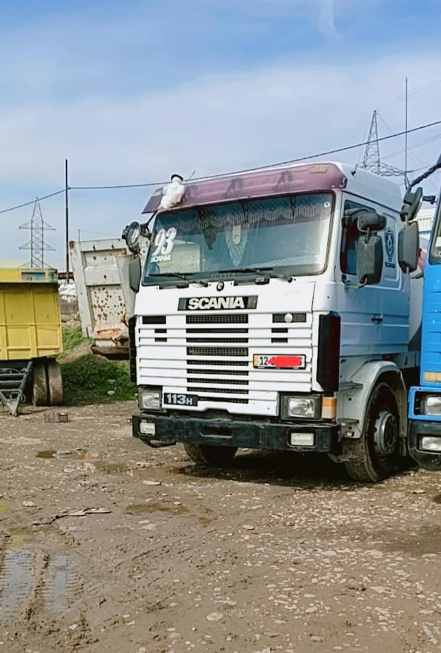 السلام عليكم سكانيا 113 رقم انگليزي سنوية بسمي لغاية 2030 حوضية وقود تنكر 10 الف لتر نظيف جدا 
محرك معمر رايمن گير 5*5 السعر 180 بيها مجال الاتصال عالرقم ***********
