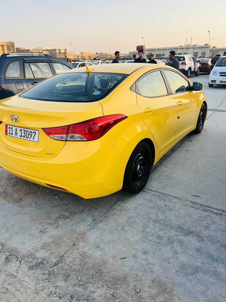 سلام عليكم النتره مديل ١٢ امريكي حادثه قبق صندوك فقط باقي كفاله ليبل واحد مكينه الفين كير مكينه صدر خير من الله سياره جاهزه صبغه جديده قبل سبوع سياره احله من صور هزه ورقام وسنويه جديده السعر ١٠٤ بيه مجال للطيبين مكان واسط اتصال *********** او ***********
