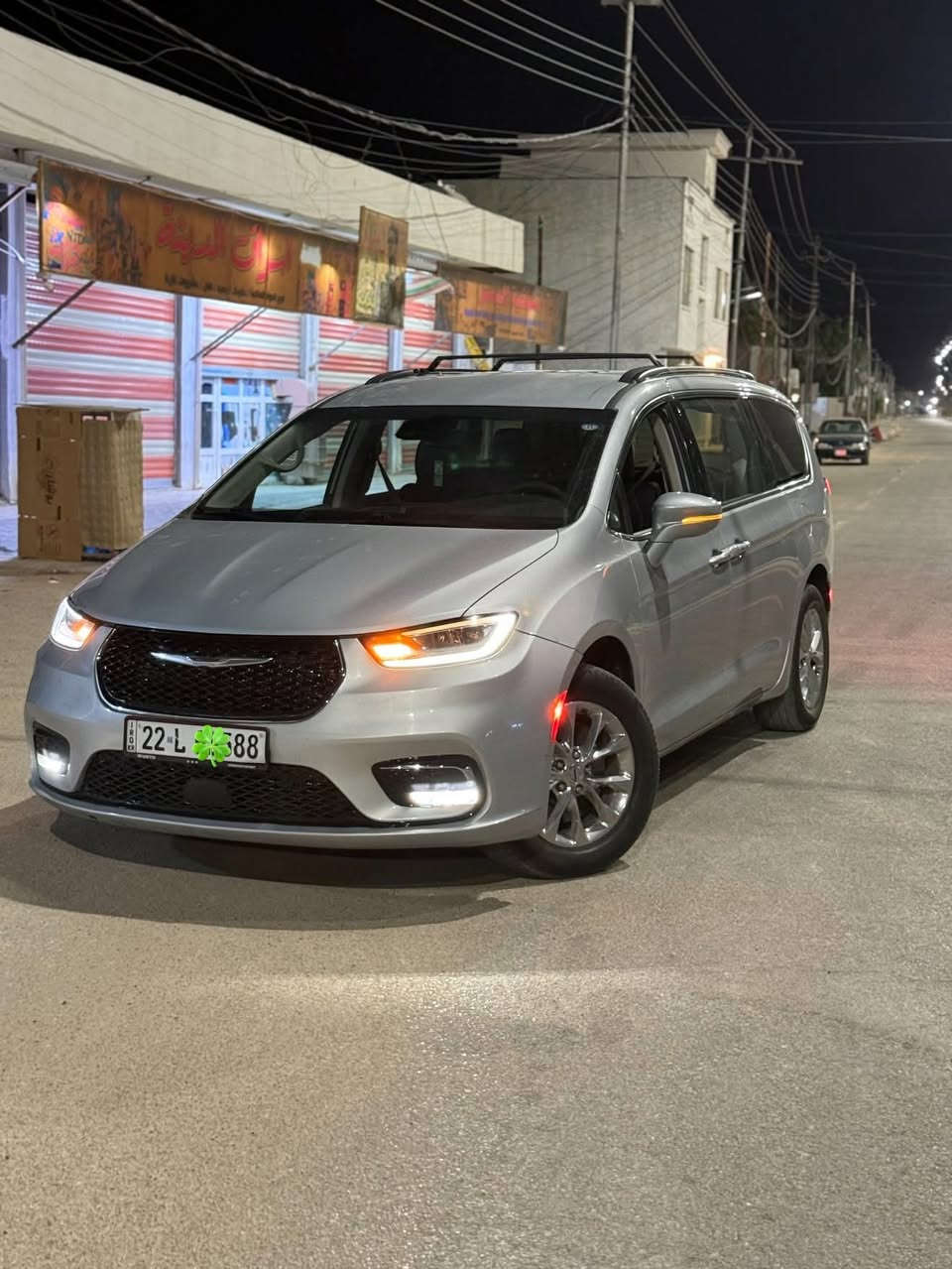 السلام عليكم باسفكا للبيع
2022 فول عدا الفتحه 
حبيب السياره استخدام شخصي امانه بانزين محسن
مكاني بغداد ***********
حادثه جملغ وباب عكس لسايق لحدث صطحي 
ايرباكات سستم مرجعه 
***********
