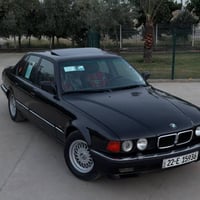 بي ام و ٧٤٠ • V8 • توماتيك