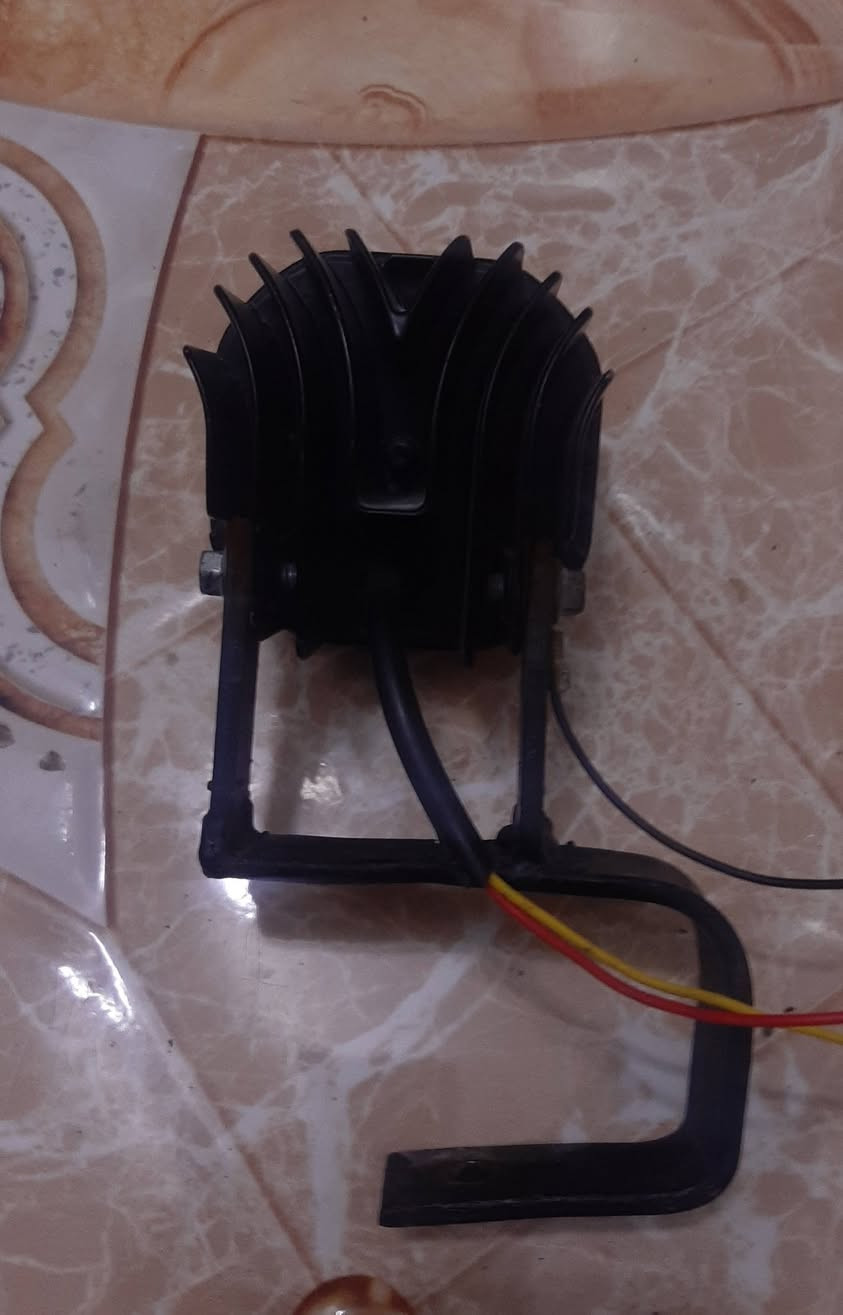 زنون دراجه شغال للبيع ***********
