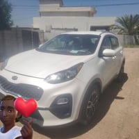 كيا سبورتج موديل 22 السياره جديده جانت مضمومه جديده  بمعنه الكلمه ماشي...