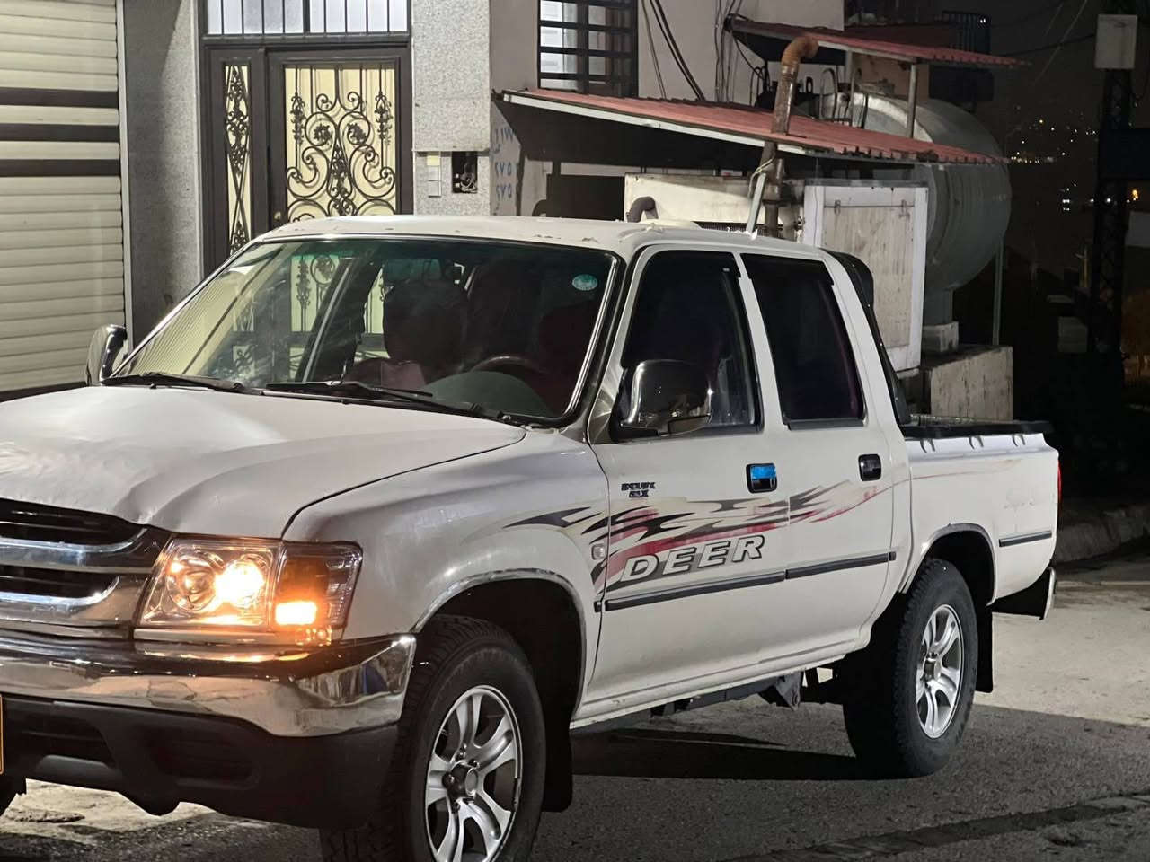 پیکاب دێر 2009 مەنەفێست ئەسلی
 و هەزە و پاکانەی سۆران 
گێر و مەکینە و 
ئەکسل بە شەرت
 غرامە بەشەرت
 نیو بۆنیتی بۆیــاغه جەمپێکی
 زۆر خەفیفی هەیە 
لە لای سەیاق ما باقی هەمووی بەشەرت

سعر لە کۆمێنت داوابکە ڕاستەخۆ بۆت دیت 📩 

 سەیارەکە زۆر توند و تۆڵە تازە کامل توند کراوەتەوە سیستەم غازی تورکی بۆ بەستراوە

ژمارەی خاوەنی 
***********
