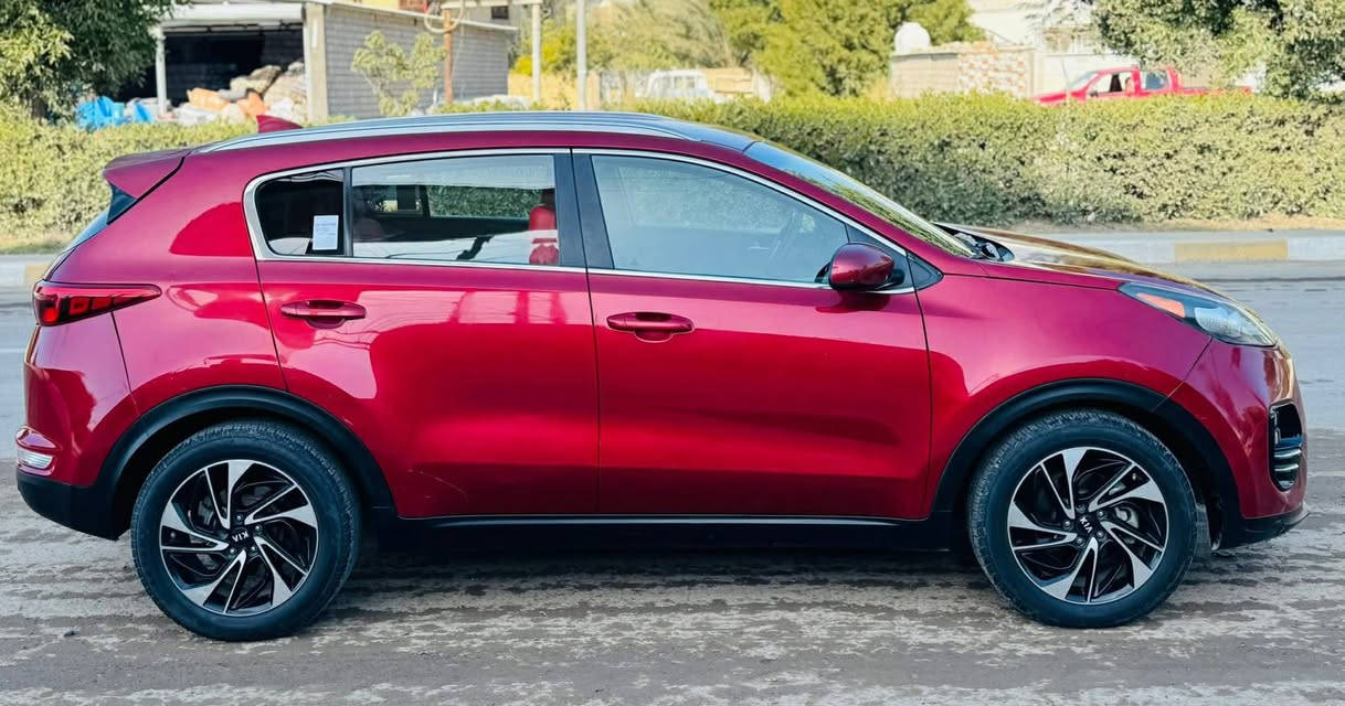 السلام عليكم
للبيع كيا سبورتج 2019 رقم اربيل جديد تحويل او وكاله .

السياره وارد امريكي بيه صبغ بالجاملغ الخلفي وقبق الجنطه وبيه كلير بالبنيد ضرر كلش بسيط 

السياره فول عدا البصمه والفتحه :
جلد & كشنات كهرباء& داخل احمر &كشنات واستيرن تدفئه& شاشه وكاميرا دوار & حساس & زنون &ويل كروم & محرك 2.4 & مانع انزلاق& انظمه قياده & ماشيه 100 الف & 

السعر/159$ بيه مجال 
***********

مكان/بابل
