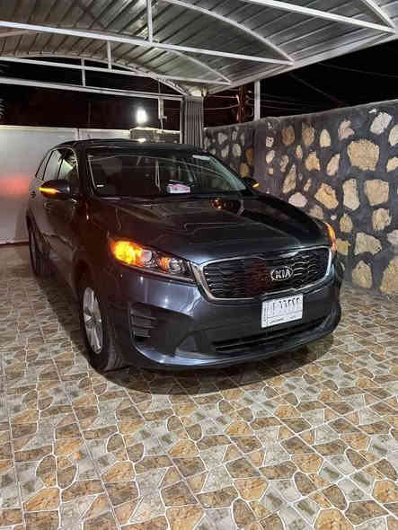 سونتو 2020 امريكي ماشية
111ميل بيها حادثها قطعة وحده
الجاملخ الخلفي بارد السيارة بدون صبغ نهائياً وصار بيها بارد بالبنيد تلث اصابع فقط 
محرك 6 سلندر 
سبعة راكب 
السعر 190 
*********** غير متواجد على الفيس
