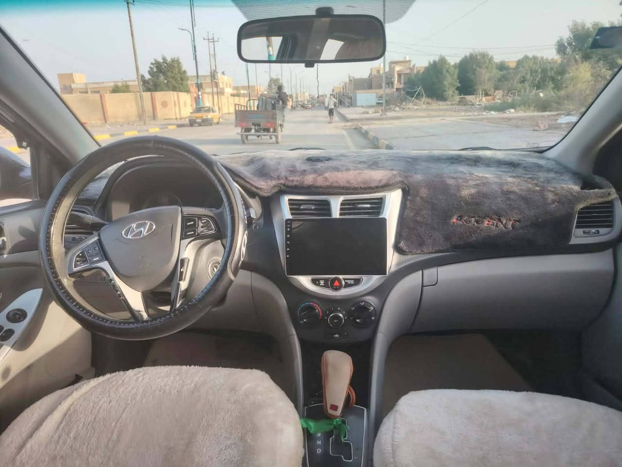 السلام عليكم اكسنت امريكي 1600 كير محرك مكفول بيه جاملغ وبنيد السعر 78 مكلف اتصل 
***********
