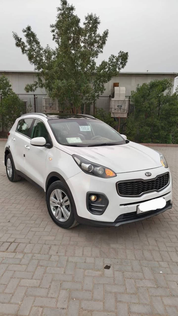 #سبورتج موديل ٢٠١٨ خليجية مكفولة كفالة عامة مكينة ٢٠٠٠ دوش تبريد قطعتين تحكمات جيهتين حاكية حساس خلفي كامرة بنوراما مانع تزحلق نضام يكو قتصاد بانزين ويل كب  مكينة وكير خير من الله صدر امامي وخلفي جدد تبريد ثلج تخم تايرات جدد كهربائيات كلهة شغالة سياره جاهزه من كل شي اي نقص مابيهة سيارة مال بيت #سعر١٧٨ وبيهة مجال للشراي للستفسار*********** عنوان بغداد رقم دهوك الدولي الجديد بسمي سنوية ٢٠٣٠ وهزة وفحص لحد ٢٠٢٦ شهر ١٠  جدد  #ماشية٨٧
