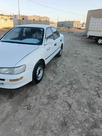 البيع كورلا موديل ١٩٩٤ سياره مكفوله من ضربه وصبغ العام وكص ونقل حداديه...