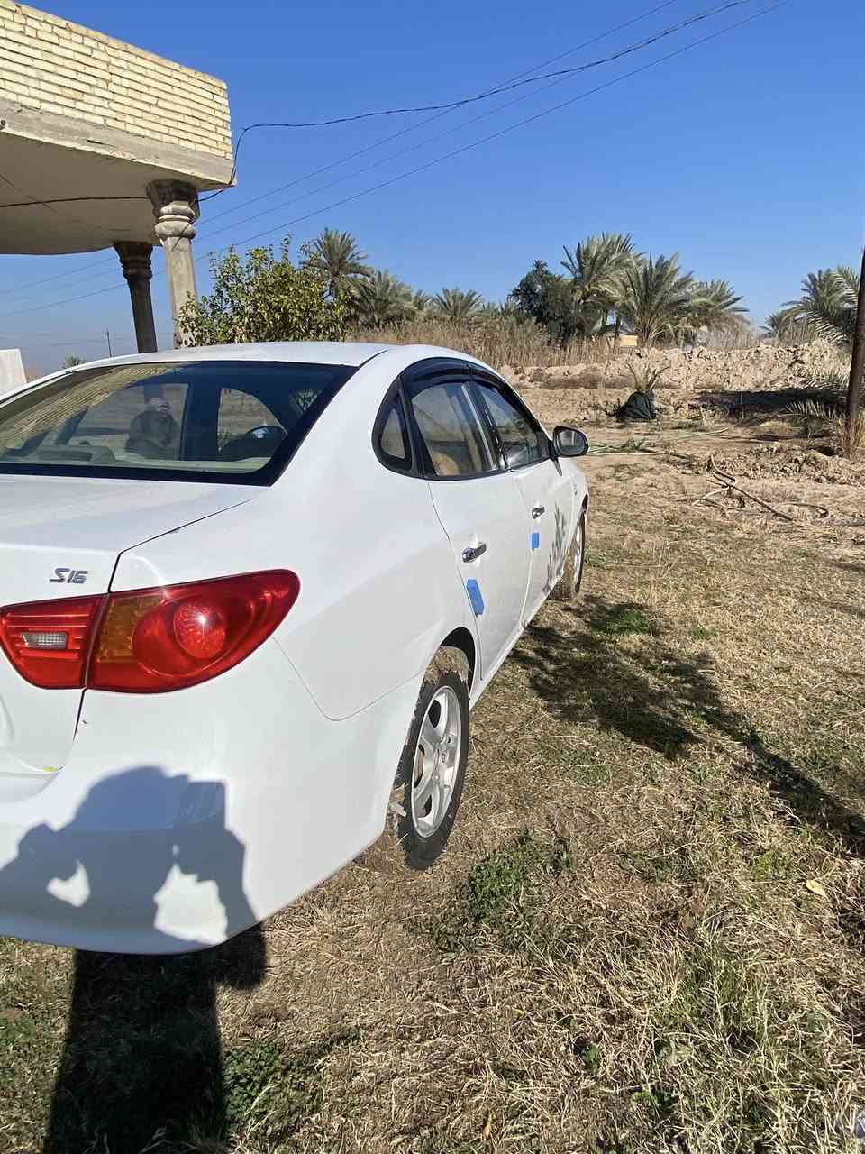 سلام عليكم 
افانتي موديل 2009
رقم بغداد دولي تحويل مباشر هزه ورقم جديد 
تخم تاير جديد
صدر جديد 
تبريد ثلج 
السياره بيها ٣مكانات صبغ
ابيعك ٣ قطع صبغ 
محرك 1600 المرغوب دكشن عالي جديد لا تبخير ولا تنقيص 
السياره جديده برقي ما مفتوح بيها السياره خير من الله تبريد لمس              مكان السياره بابل جبله 
الاستفسار ***********
