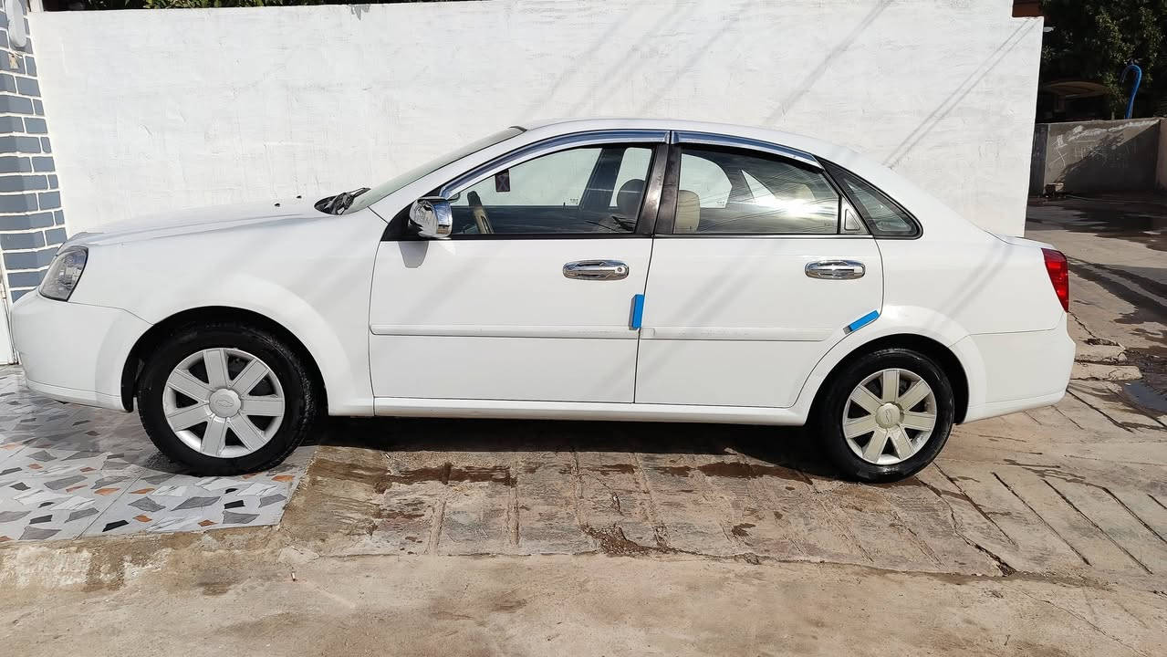 سلام عليكم 
اوبترا للبيع او مرواس رقم سليمانية بسمي 2010سيارة صبغ بدون دواخل 3قطع السعر 77بيها مجال مكان ديالى خانقين  
***********
