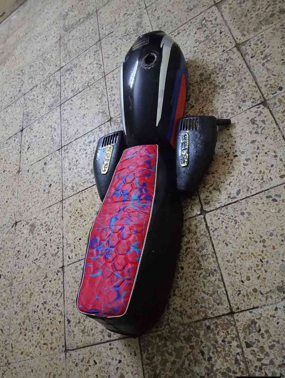 اغراض للبيع تعال خاص


**إذا كنت صاحب هذا الإعلان وتريد حذفه لأي سبب، رجاءا أرسل رسالة إلى الدعم الفني**