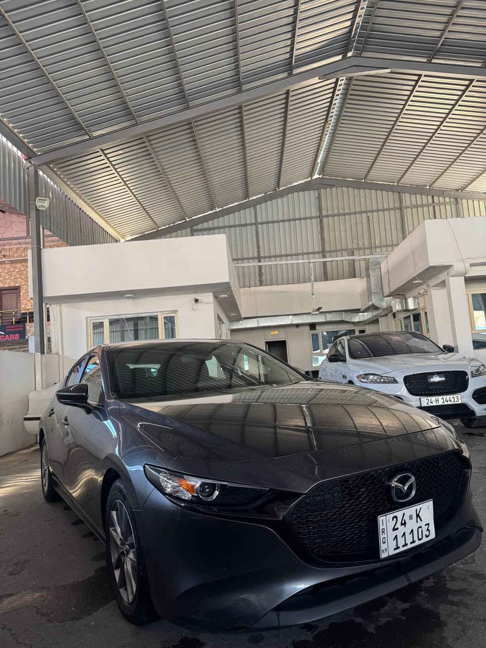 مازدا زوم ٣ موديل ٢٠٢٠ كلين 
سيارة كلين بدون ضربة بدون بي ٤ قتعة كلير مال امريكا كير محرك كهربائيات كل بشرط 
ماشية ١١٩ الف والمحرك ٢٠ مرغوب رقم و سنوي جديد تحويل وكاله بشرط سعر ١١٥ و ورقتين غرامات نزل سعر مكاني دهوك 
*********** دهوك, العراق
