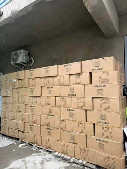 ***********
صوبات توصيل جديد سماوه رميثه السعر كولش زين ٢٥ توصيل مجاني بضاعه جديده اتصل وبيكم خير وتدللون
