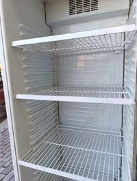 ثلاجة عرض • نظيفة • كربلاء
