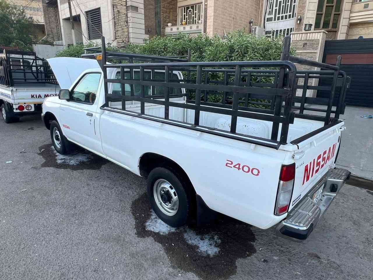 السلام عليكم للبيع بيكم نيسان شبوط ياباني مديل. 2002.  محرك. 2400بلاد.   مكفوله من ضربه وكص وتبديل فقط صبغ صفحتين اثر جرد.     كير اكسن حداد.  جدد.  تخم تاير.  محجر تفصال بوري. 5 جنكال.     سياره جديده دواخله.  السعر. 85 ورقه.  مكاني بغداد.    ***********.  بسمي بغداد سنويه لل30.  مجدده.   اتصل وتدلل
